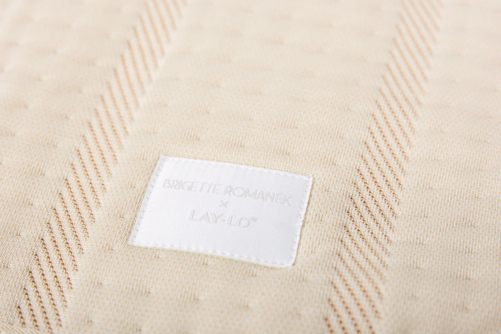 Brigette Romanek | Luxury Pet Throw Blanket - Cream - Image 8
